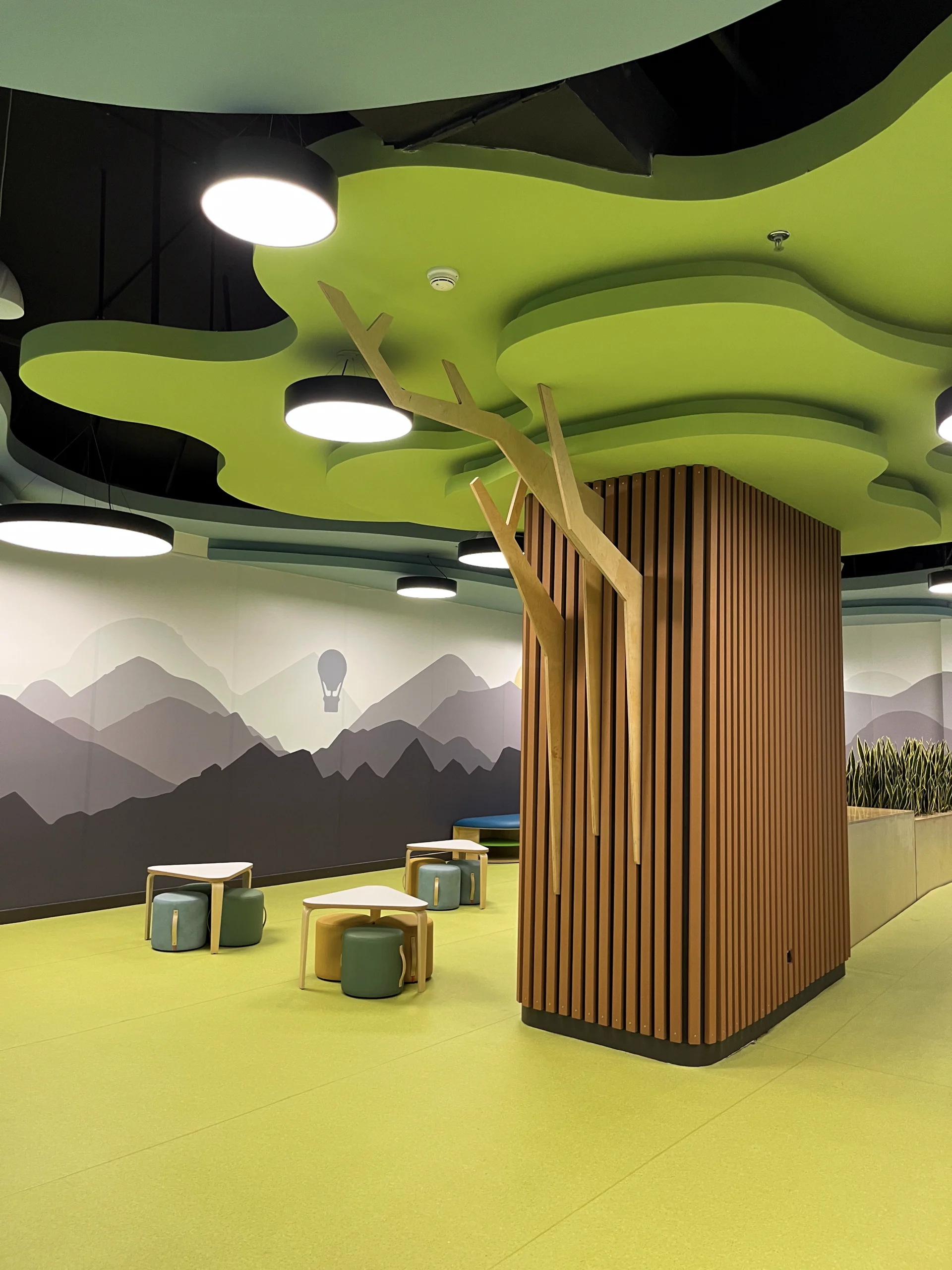 Cine Viziona en El Edén: redefiniendo la experiencia del cine en Bogotá 3 2 scaled